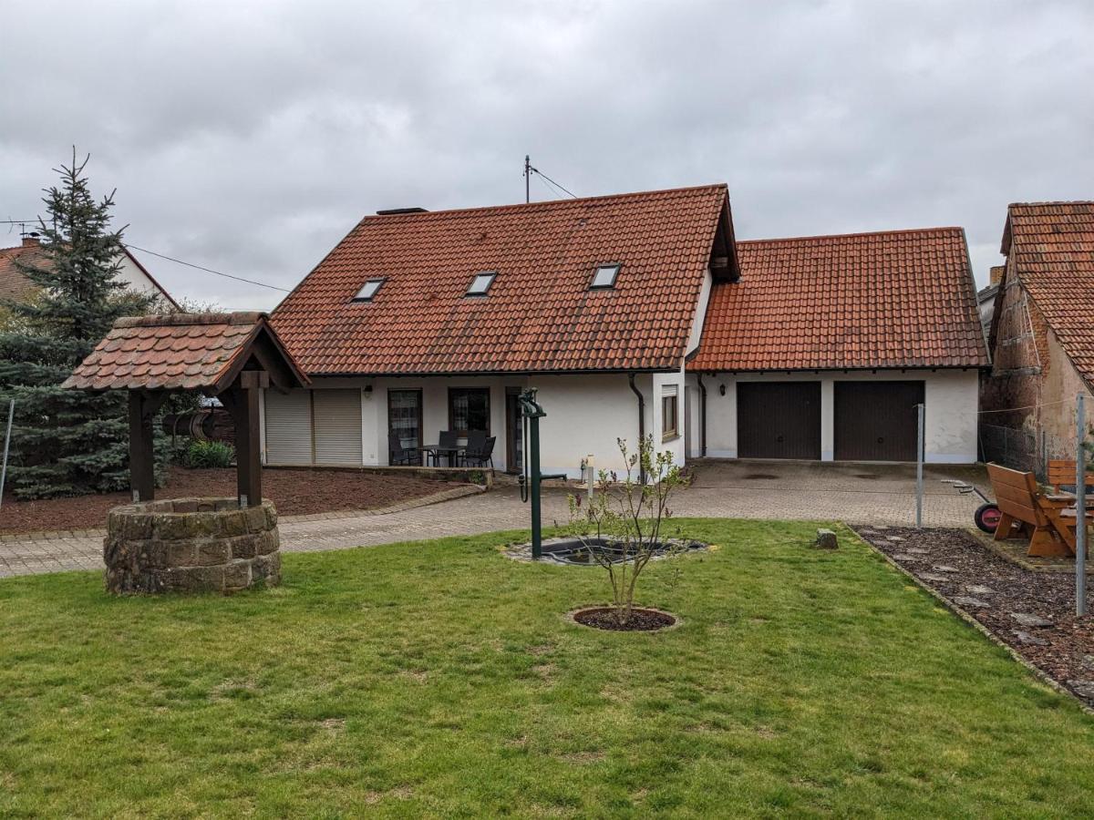 Ferienwohnung Madenburgblick Eschbach  ภายนอก รูปภาพ